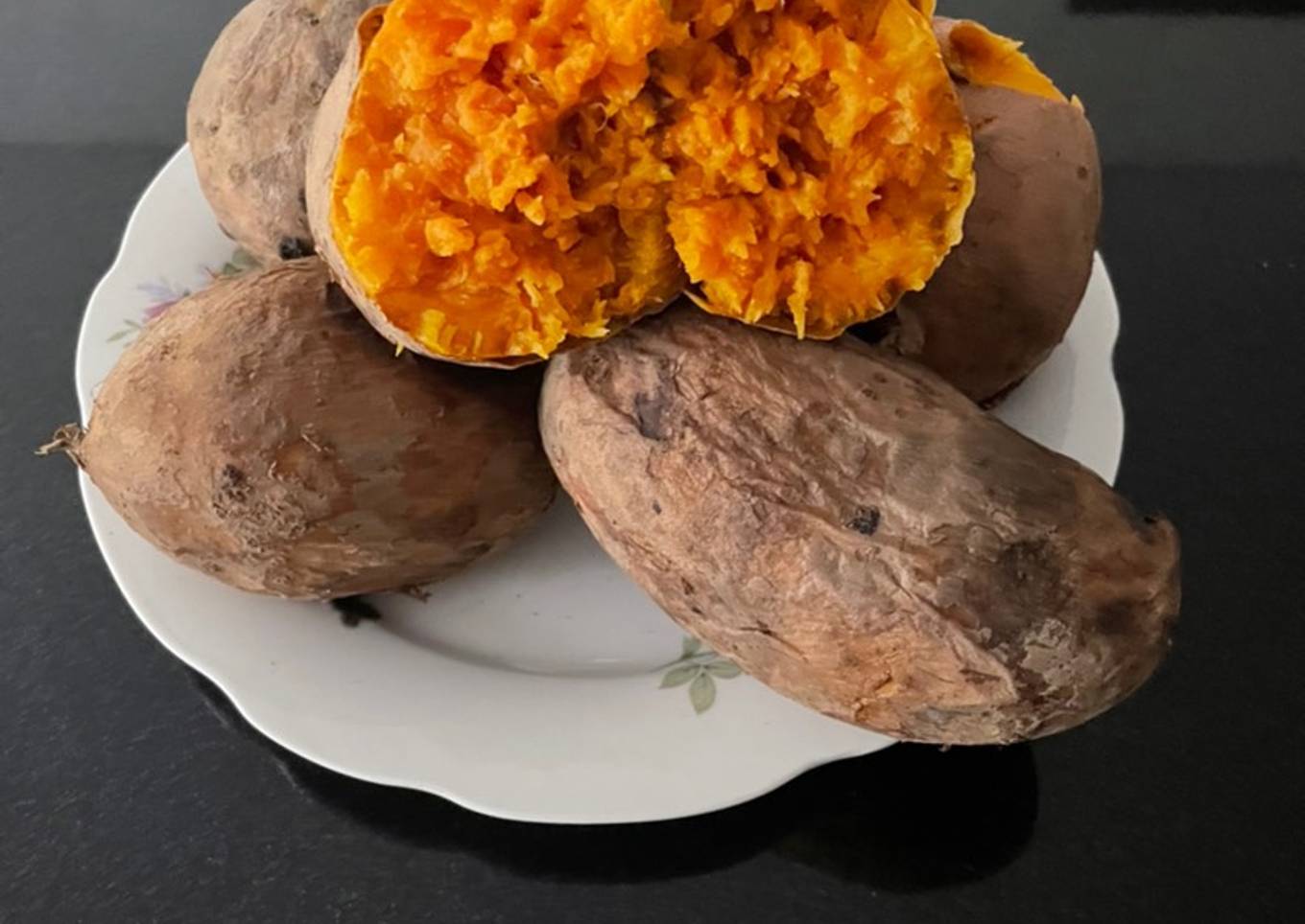 Camote asado en olla (con papel)