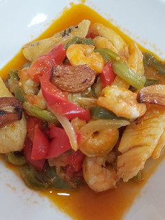 Una foto de Gallo con gambas a la roteña 🦐🦐