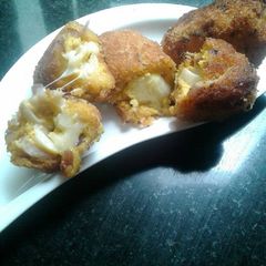 Cheezee pumpkin fritters A picture of Cheezee pumpkin fritters.