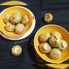 A picture of Healthy Dink Ladoo - Marathi Ladoo.