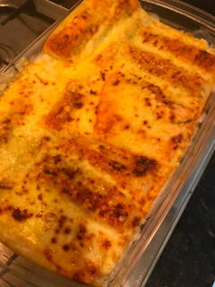 Una foto de Canelones en masa de lasaña