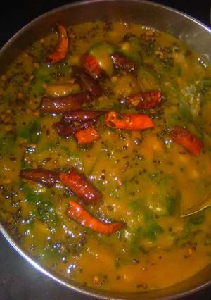 A picture of Moongdal chutney.