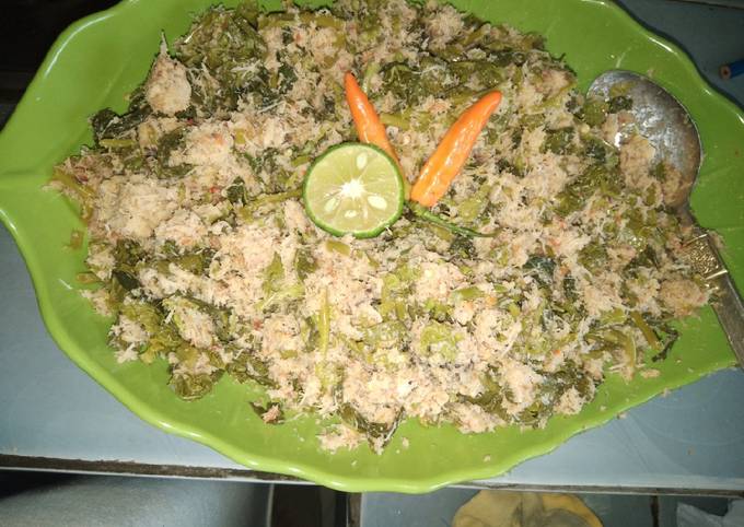 Resep Urab daun singkong bumbu mentah yang Enak Banget