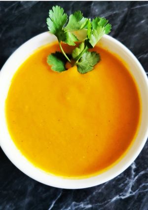 Una foto de Crema de zanahoria y brócoli