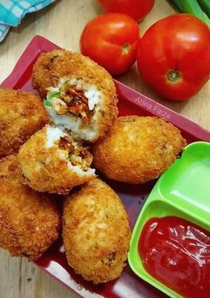 Foto resep Bola-bola nasi express super simple