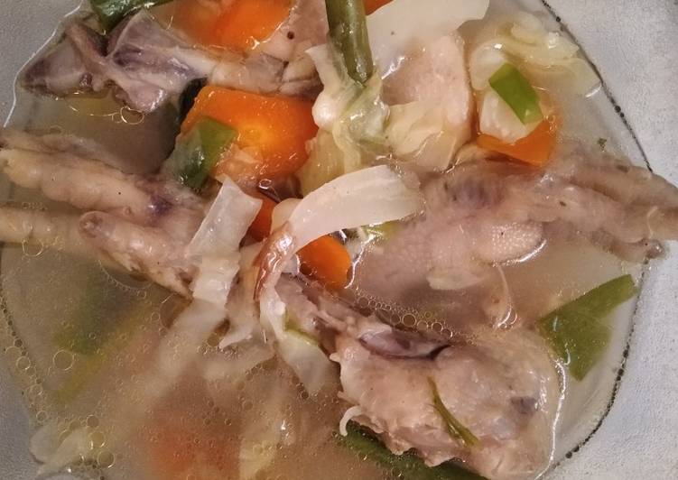 Langkah Mudah untuk Menyiapkan Sup ceker Tulangan ayam 🐔 Anti Gagal
