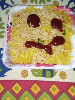 A picture of Onion poha.