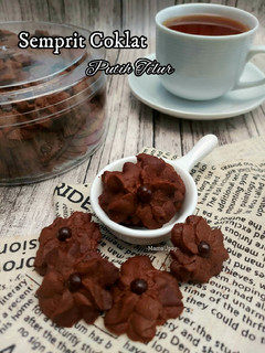 Foto resep Semprit Coklat Putih Telur
