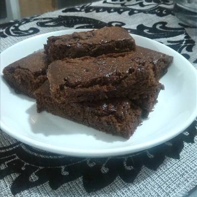 Brownie de chocolate con chispas Receta de Dovah- Cookpad