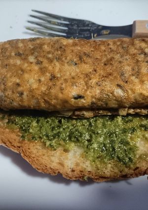 Una foto de Tortilla de jamón y cebollino