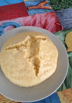 Una foto de Pastel de yogur facilísimo