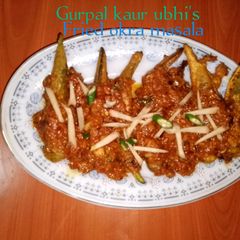 A picture of Fried okra masala 🍅🧅🧄🌶️.