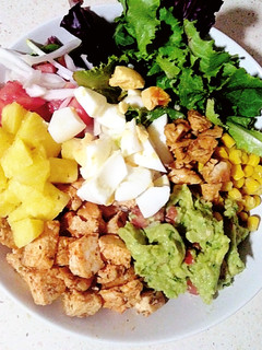 Una foto de Poke con pollo