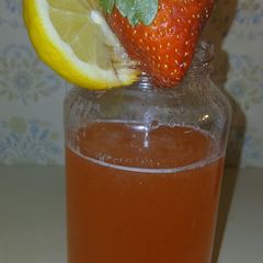 A picture of VashBake Strawberry Lemonade.