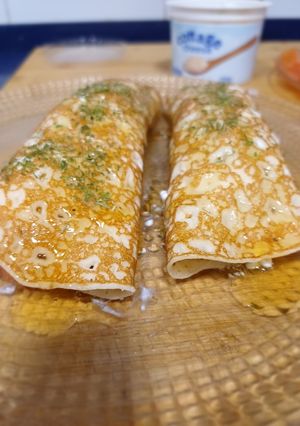 Una foto de Crêpes de salmón con queso cottage
