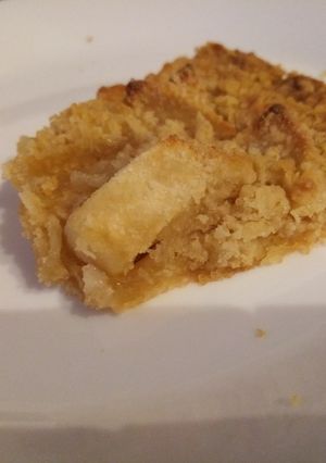 Une photo de Crumble aux pommes facile et rapide