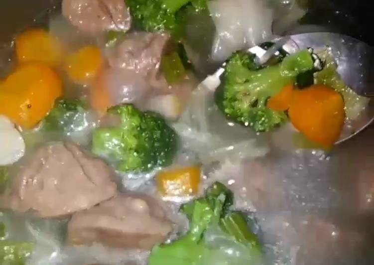 Cara Bikin 9. Sayur sop bakso brokoli Anti Gagal