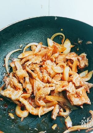 Hình của món Thịt heo xào sốt tương.