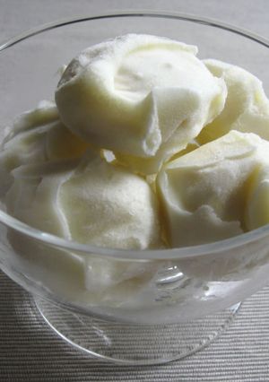 A picture of Frozen Yoghurt Banana.