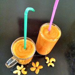 Quinoa Smoothie with Mango and Melon A picture of Quinoa Smoothie with Mango and Melon.