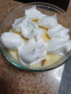 Una foto de Natillas flotantes