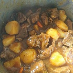 A picture of Delicious Beef Stew.