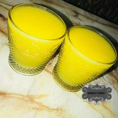 A picture of Pineapple smoothie.