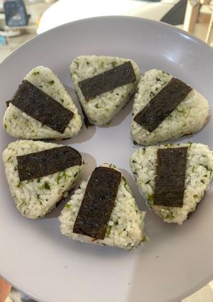 Foto resep 87. Bekal onigiri simple
