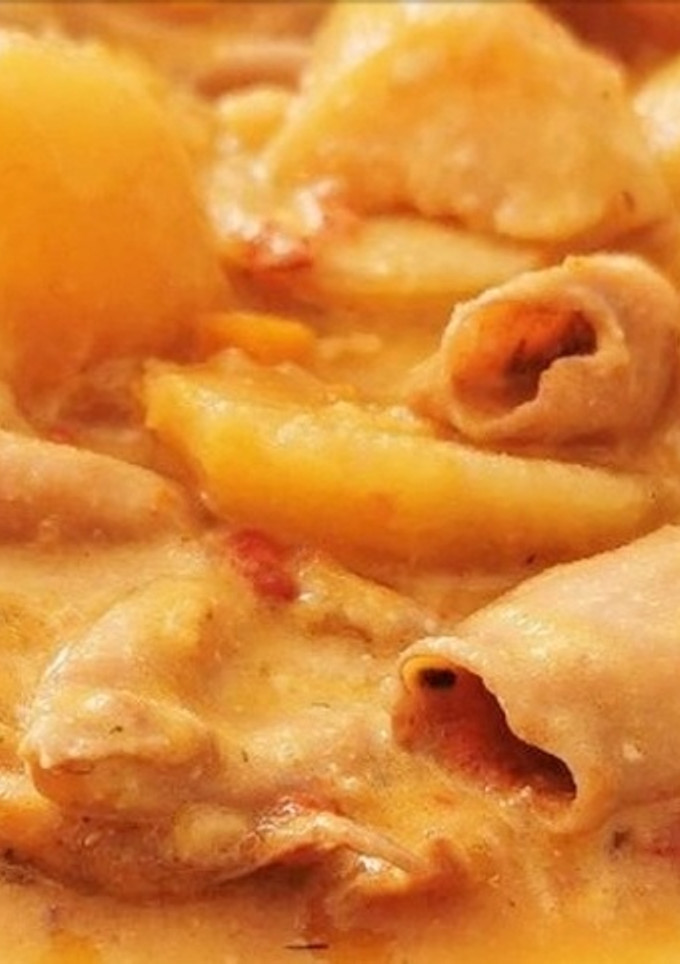 Una foto de Estofado de Chipirones con Patatas