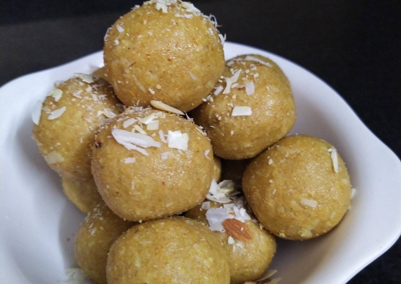 Ural daal laddoo