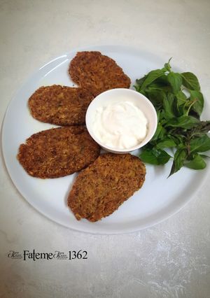 عکسی از دستور لوبیو کوتلتی (کوفته لوبیای گرجی)