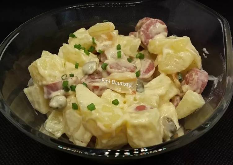 Ensalada de patata y Frankfurt