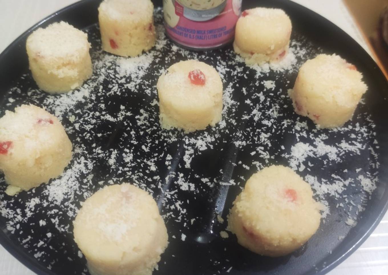 Milkmaid coconut ladoo