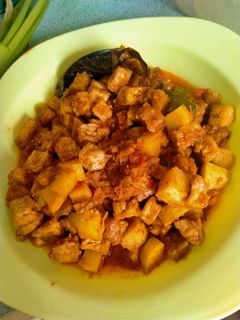 Foto resep Sambal goreng, sambal balado tahu, tempe, kentang