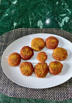 A picture of Pumpkin Flower Chops.