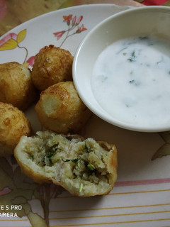 A picture of પેટીસ.