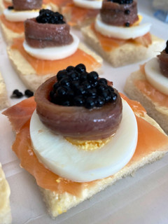 Una foto de Canapé de mar (versionado)