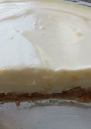 Φωτογραφία της συνταγής Παγωμένο γλυκό με γιαούρτι και λεμόνι