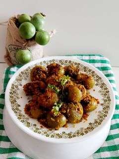 ભરેલા ગુંદા નું શાક(bharela Gunda nu Shak recipe in Gujarati) રેસીપી મુખ્ય ફોટો