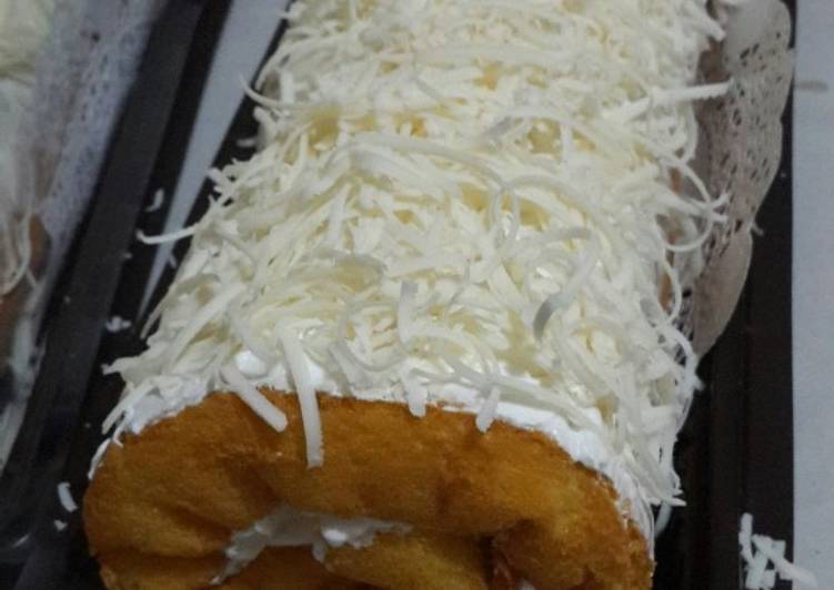 Langkah Mudah untuk Membuat Swissroll vanilla With Cream cheese Anti Gagal Anti Gagal