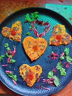बेसन चीला(besan chila recepie in hindi) रेसिपी मुख्य फोटो