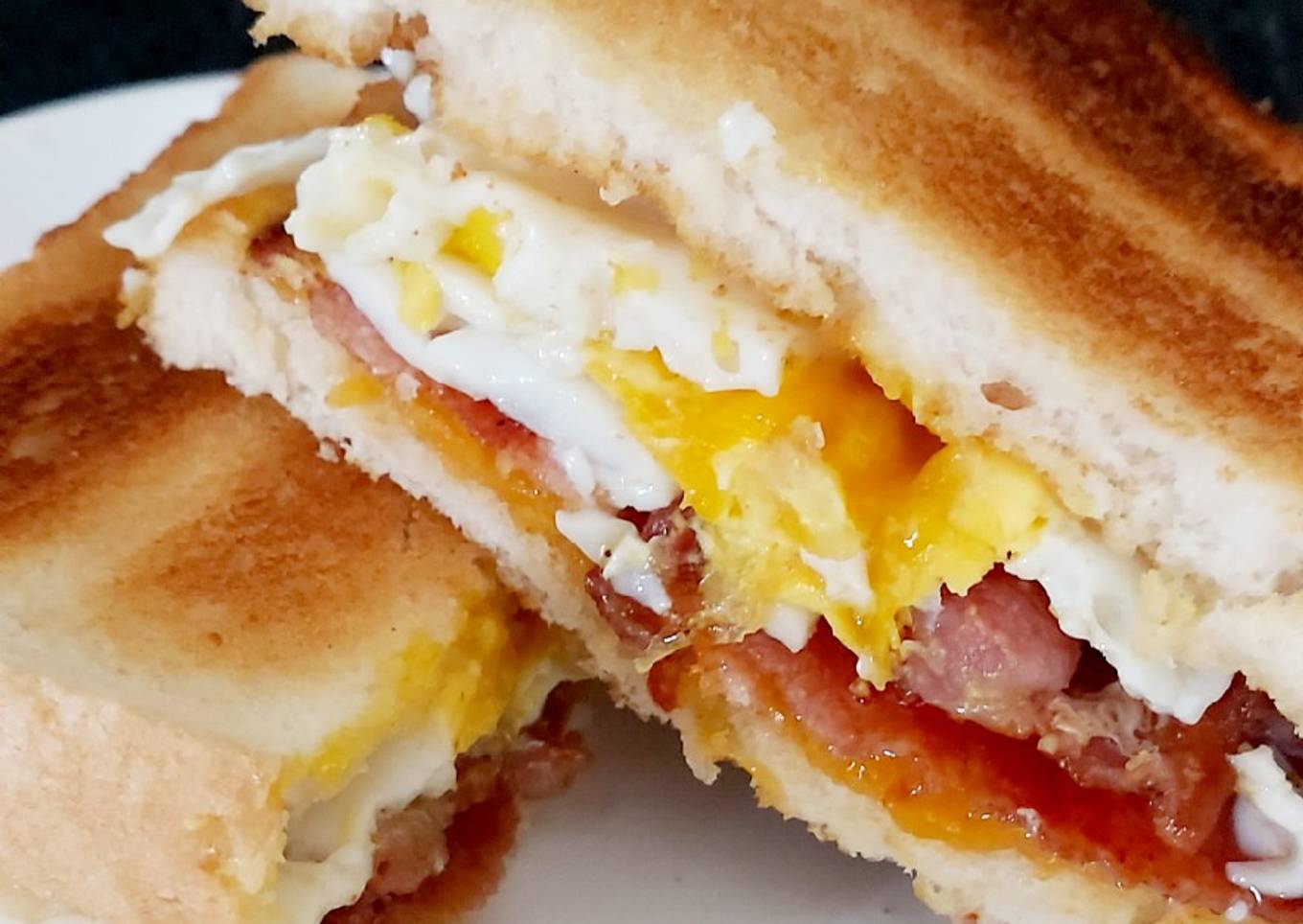 My Bacon Cheese & Egg Toasted Sandwich 🥰