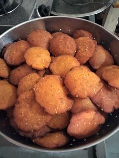 મકાઈ ના વડા (Makai Vada Recipe In Gujarati) રેસીપી મુખ્ય ફોટો