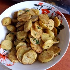 A picture of Simple deep fry potatoes.