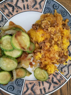 A picture of Beef-Rice-Cheese Casserole.