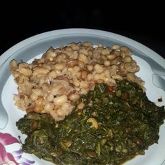 A picture of Beans and vegetable.