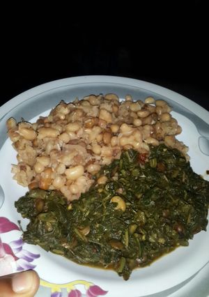 A picture of Beans and vegetable.