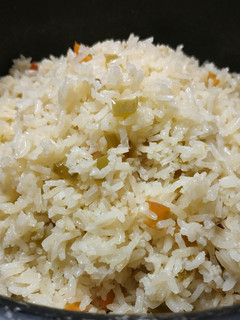 Una foto de Arroz blanco (estilo latinoamericano)