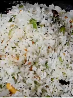 தேங்காய் சாதம்(coconut rice recipe in tamil) செய்முறை முக்கிய புகைப்படம்