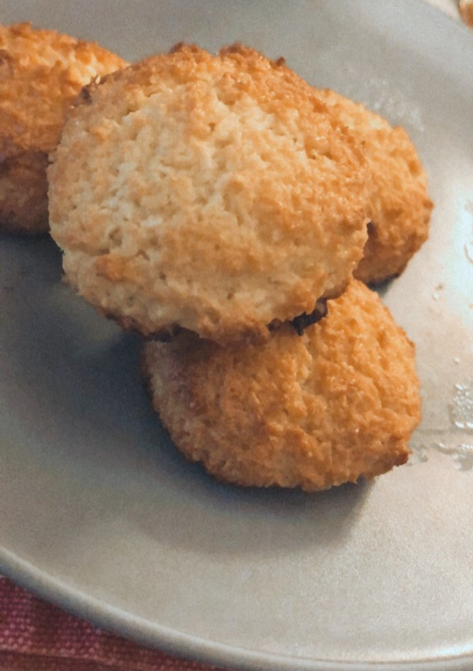 Una foto de Galletas de coco sin harina ni manteca